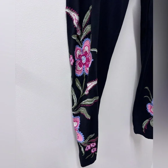Johnny Was Libbi Black Leggings with Pink Floral Embroidery - Picture 6 of 10